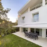 Villa Esclusiva Frontemare In Tana Della Volpe 2 *